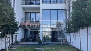 9 room Private House For Rent. Bagebi