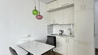 1+1 на Sherif Khimshiashvili St 16 Khimshiashvili District