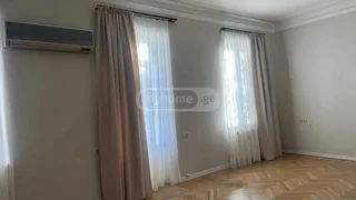 7 room Private House For Rent. Saburtalo
