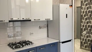 2-комнатная квартира посуточно. Исани