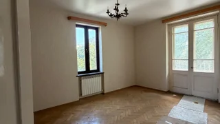 Паркинг на პეკინის გამზირი 8 Saburtalo