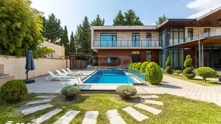 7-комнатный частный дом Продаётся. Дигоми
