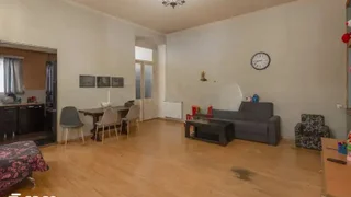 Коммерческое помещение на Agmashenebeli Ave 5გგ Chugureti