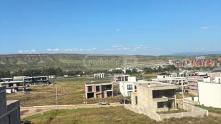 Несельскохозяйственный земельный участок в Лисе