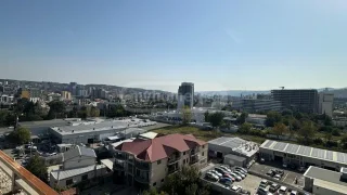 4-комнатная квартира в Дидомском районе