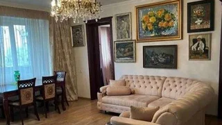 6-комнатная квартира в Тбилиси