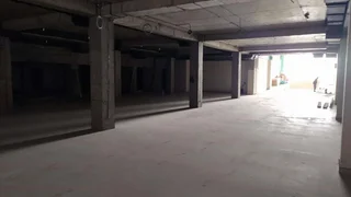 Commercial space For Rent. Lisi lake