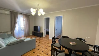 Квартиру 2+1 в Старом городе у парка 6 Мая, $800