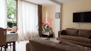 4-комнатная квартира, 150 м², $1100