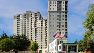 Джонбери 5 – 1 комната , Доступ к городу , Быстрый Wi-Fi