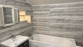 4-комнатная квартира с новым ремонтом у парка Лиси, $1800