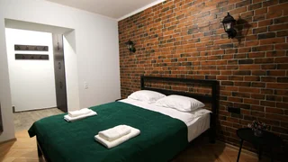 Mtatsminda Rooms 1