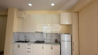 2-комн. квартира, 50 м², $385