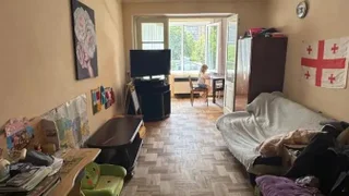 2 комнатная квартира Продаётся. Сабуртало