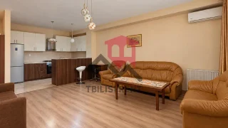 2-комнатная квартира в Ваке, 60 м², $1000