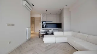 Проспект Александра Казбеги: 4-комнатная, 122.0 м²