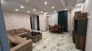 4-комнатная квартира в Тбилиси