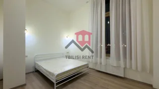 3 комнаты, 2 спальни, ул. Пушкина, $900