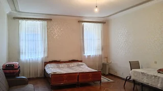 3-комнатная квартира. Сололаки