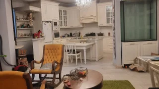 5 room Flat For Rent. Saburtalo