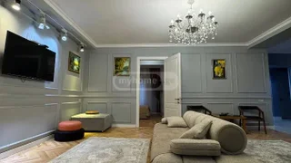 4-комнатная квартира в Тбилиси