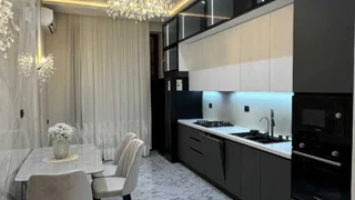 4-комнатная квартира в Тбилиси