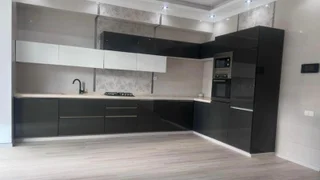 Проспект Илии Чавчавадзе, 21: 5-комнатная, 380,0 м²