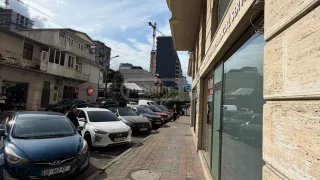 Офисное коммерческое помещение в районе Старого Батуми