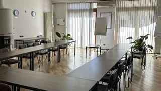Помещение под офис или жилье в Ваке