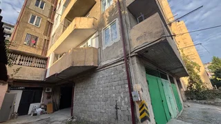 Garage For Sale. Saburtalo