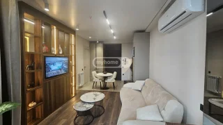 1+1 на Zgvispiris Street აეროპორტის უბანი