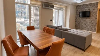 Просторная квартира 125 м² с мебелью в центре, $295000