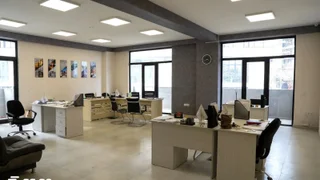 Офис на продажу. Вашлиджвари