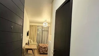 1 комнатная у Парка 6 Мая, $350
