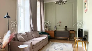 Ул. Павле Ингороква, 22: 2-комнатная, 60.0 м²
