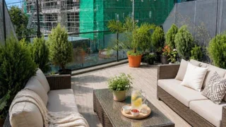 Офисное помещение 205 м² с тремя террасами в Bi Residence