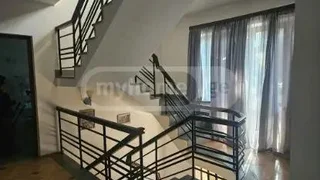 7-комнатный частный дом. Ваке