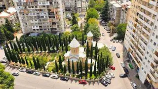 4-комнатная квартира в Тбилиси