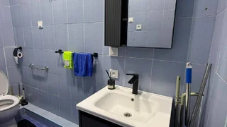 3-комнатная квартира, 87 м², $650