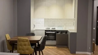 Арчи Исани: 3-комнатная, 90,0 м²