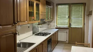 4-комнатная квартира в Тбилиси