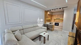 1+1 на Новом Бульваре, $800