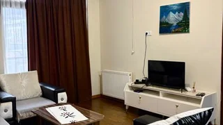 2-комнатная квартира посуточно. Надзаладеви