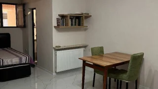 Студия 35 кв.м у озера Лиси, $350
