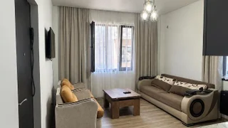 1+1 на Ketevan Tsamebuli St. 8ა Agmashenebeli District