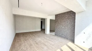 4-комнатная квартира на продажу. Ваке