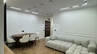4-комнатная квартира