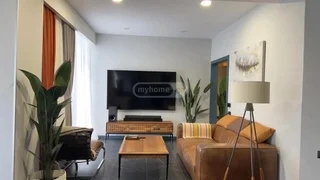 Коммерческое помещение на უნივერსიტეტის ქუჩა Saburtalo