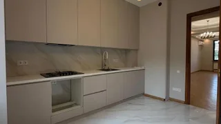3-комнатная квартира в Тбилиси