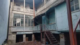 6-комнатный частный дом. Сололаки